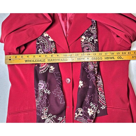 East 5th Womens Red Suit Set With Paisley Scarf & Nanotex Fabric 16T - Picture 5 of 16